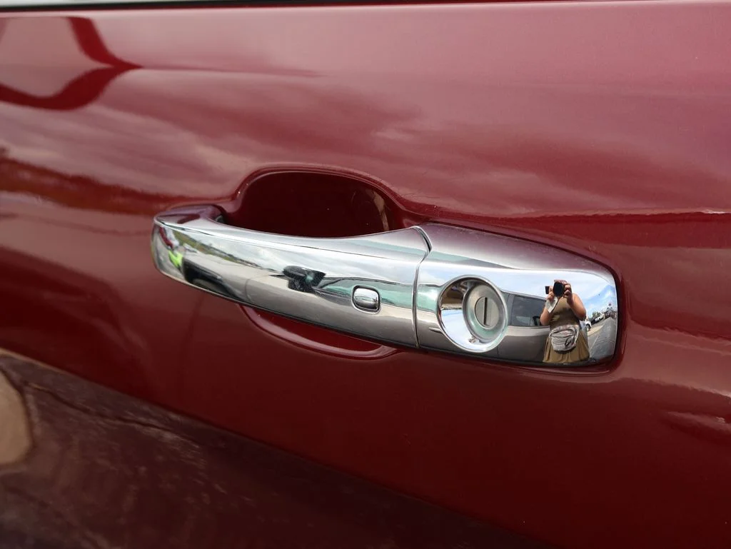 Used 2015 Deep Cherry Red Crystal Pearlcoat Jeep Limited image 25