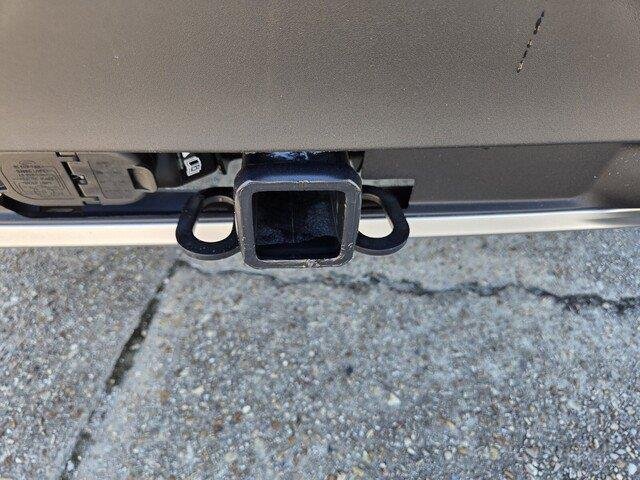 New 2027 Avalanche Gray Ford Active image 27