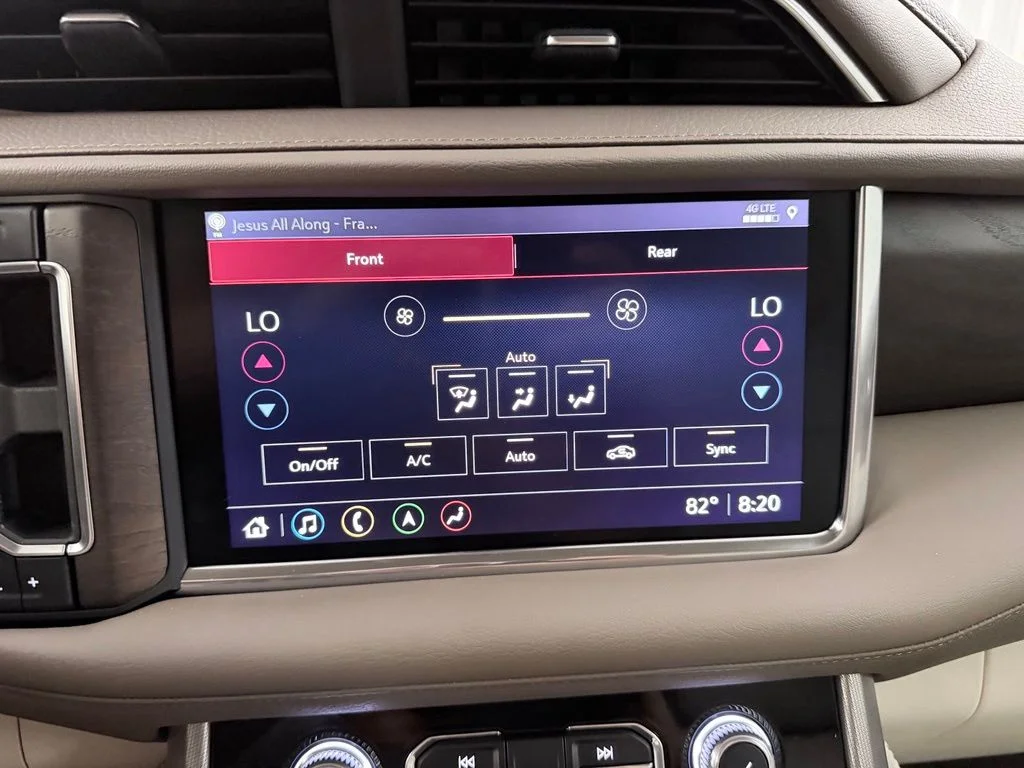 Used 2021 White Frost GMC Denali image 26