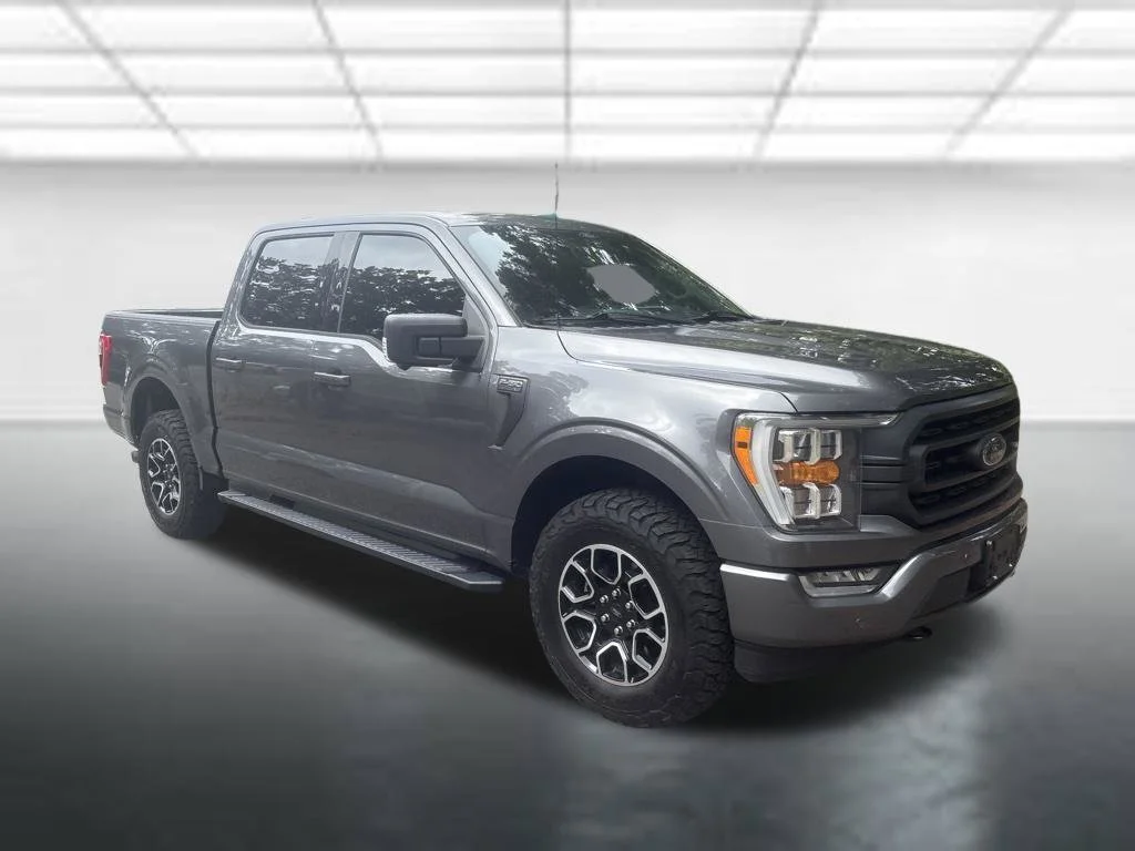 Certified Used 2021 Carbonized Gray Metallic Ford XLT image 7