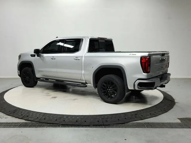 Used 2022 Quicksilver Metallic GMC Elevation image 6