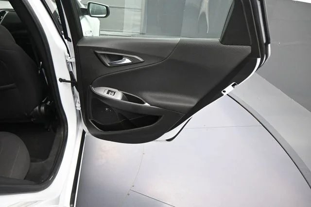 Used 2024 White Chevrolet LT image 15