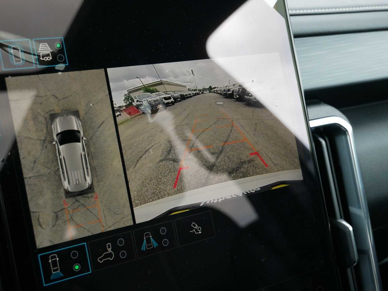 2026 GMC Acadia Elevation - Photo 29