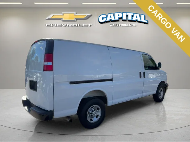 Used 2025 White Chevrolet Work Van image 9