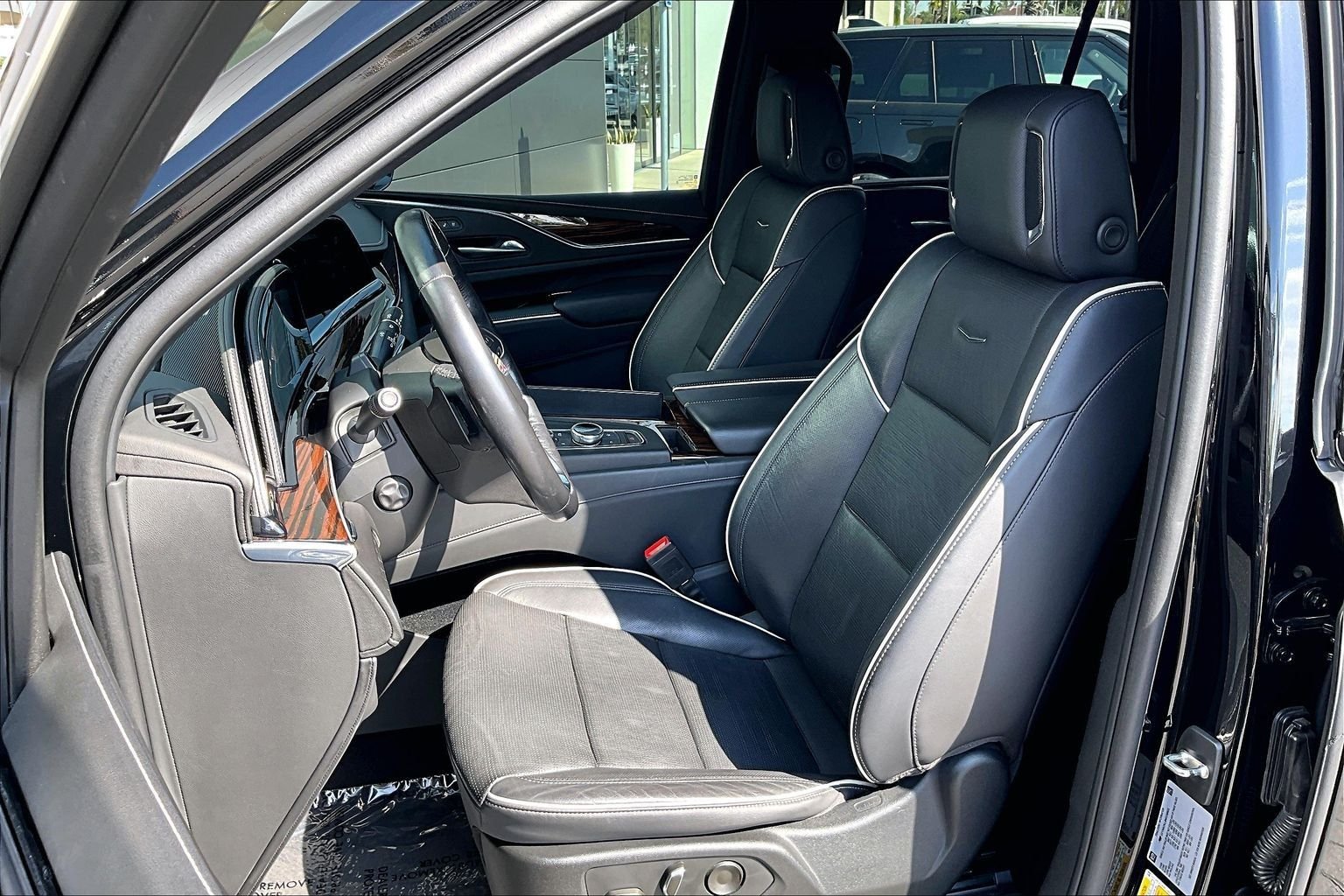 Used 2022 Black Cadillac Premium Luxury image 25