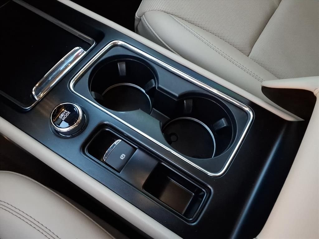 2023 LINCOLN CORSAIR - Image 12