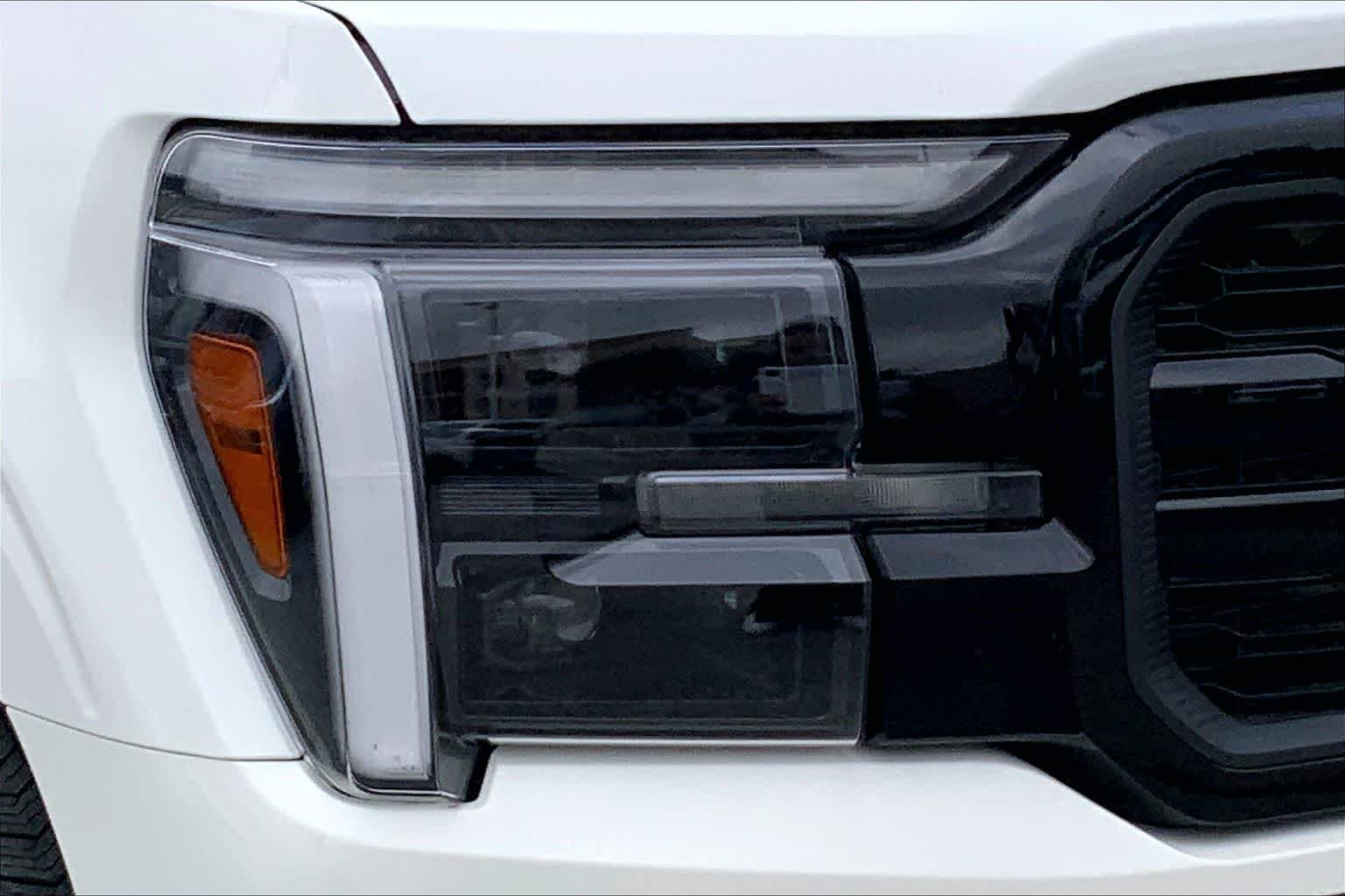 New 2026 Star White Metallic Tri-Coat Ford Lariat® image 10