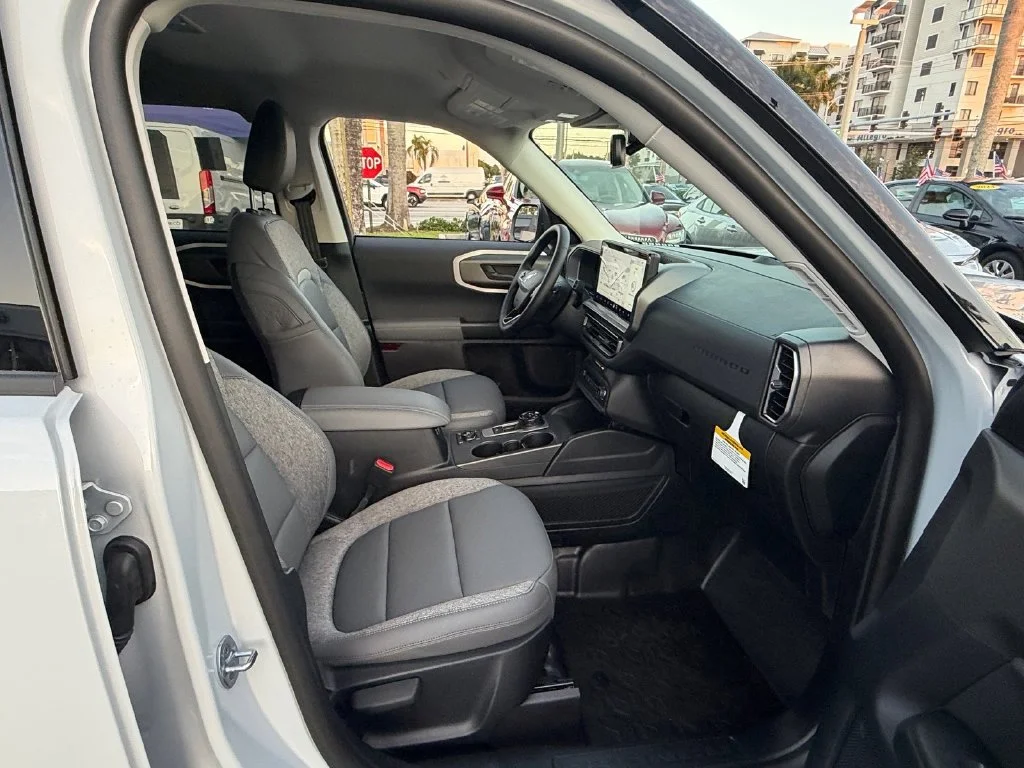 New 2026 Space White Metallic Ford Badlands® image 14