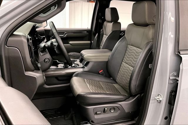 2025 Chevrolet Silverado 1500 ZR2 - Photo 23