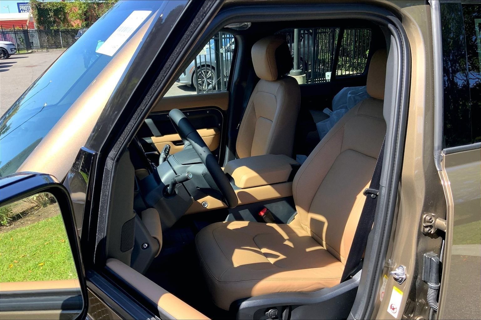New 2026 Gondwana Stone Land Rover X-Dynamic SE image 9
