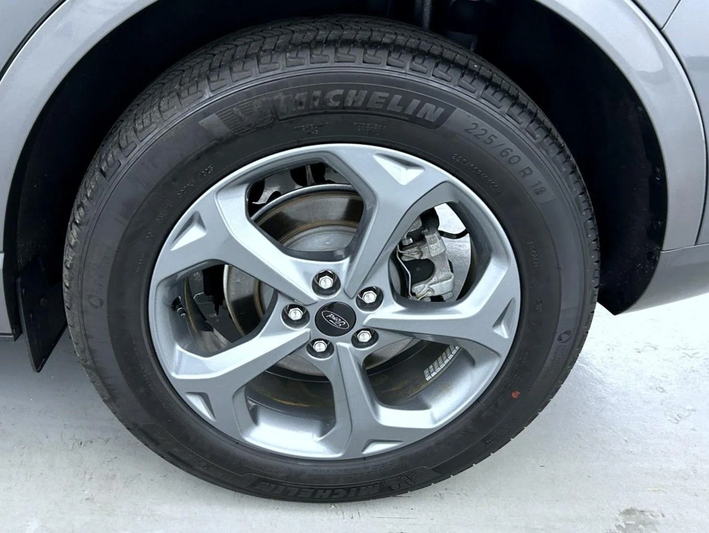 Used 2023 Gray Ford ST-Line image 23