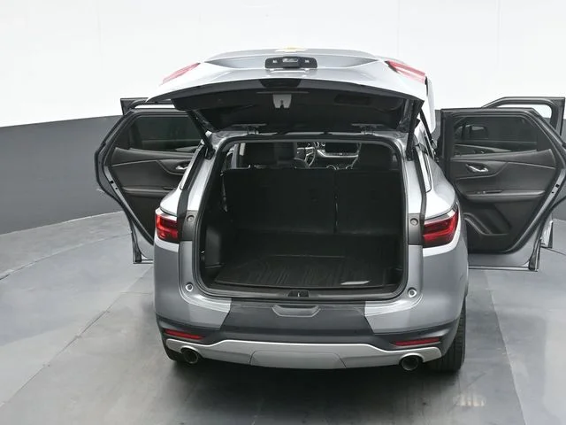 Used 2024 Gray Chevrolet LT image 27