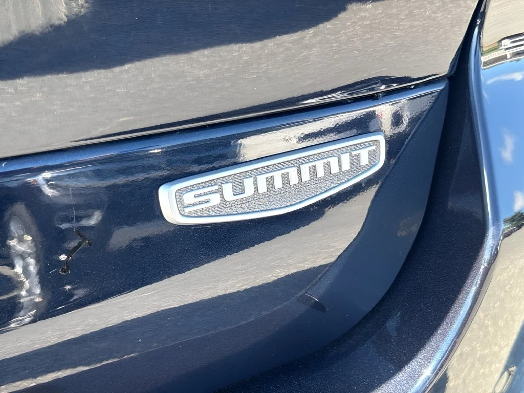 Used 2024 Black Jeep Summit image 32