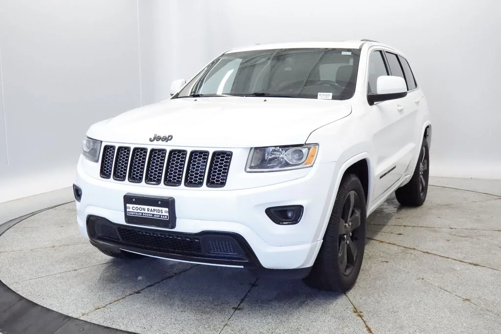 2015 Jeep Grand Cherokee Altitude 4WD's photo