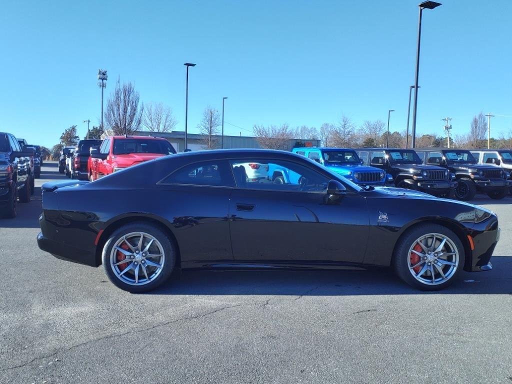 2025 Dodge Charger Daytona Scat Pack - Photo 20