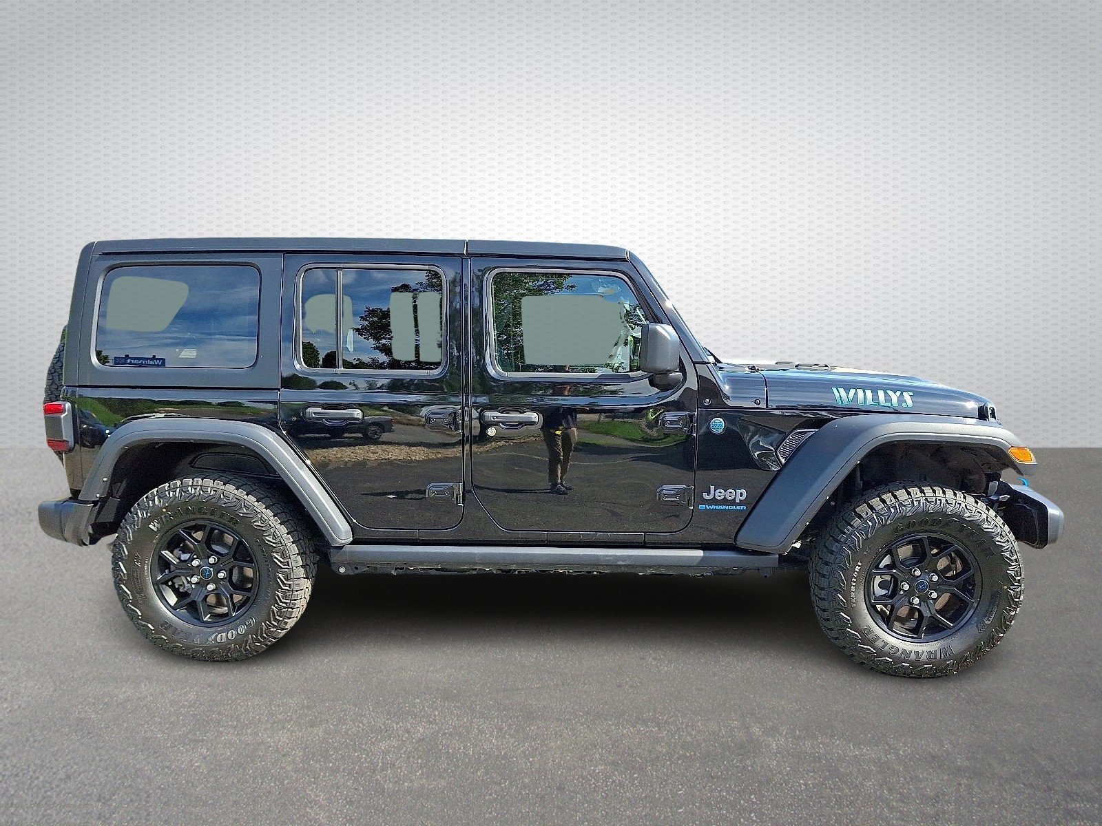 Used 2024 Black Clearcoat - PX8 Jeep Willys 4xe image 7