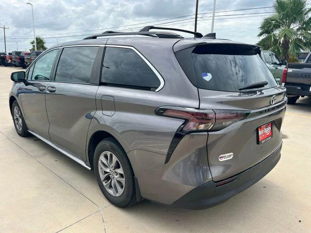 Used 2023 PREDAWN GRAY MICA Toyota  image 4