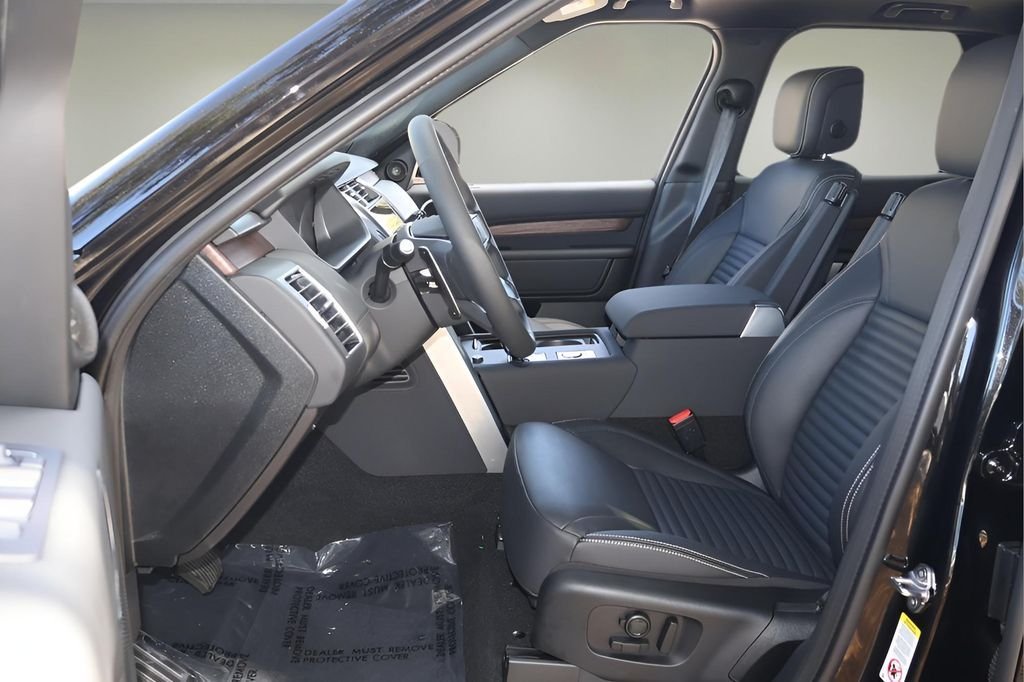 2026 Land Rover Discovery S - Photo 14