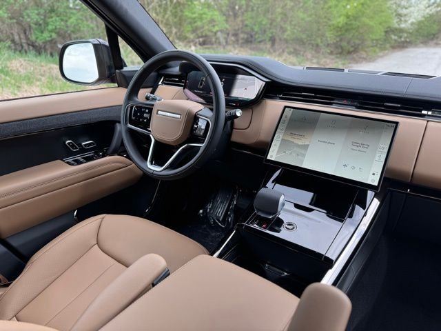 New 2026 Firenze Red LAND ROVER SE image 28