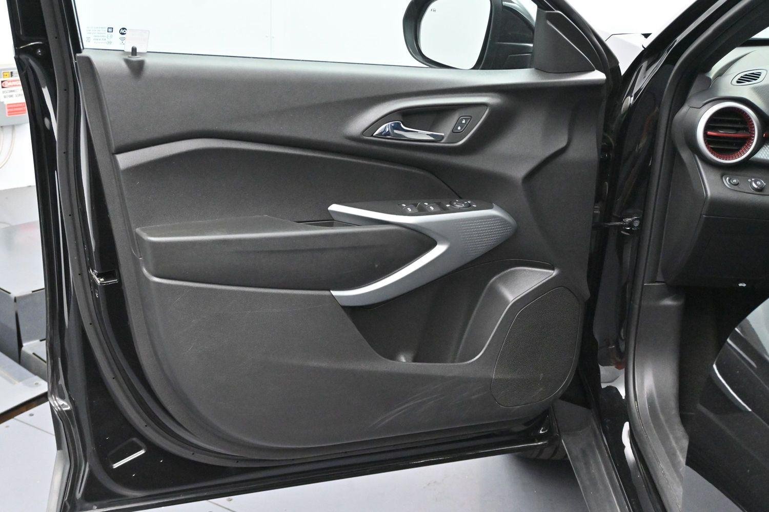 Used 2024 Mosaic Black Metallic Chevrolet 1RS image 10