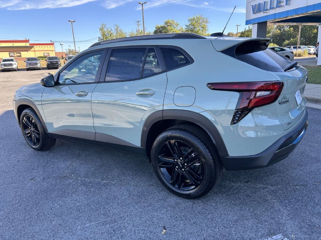 2026 Chevrolet Trax Activ - Photo 6