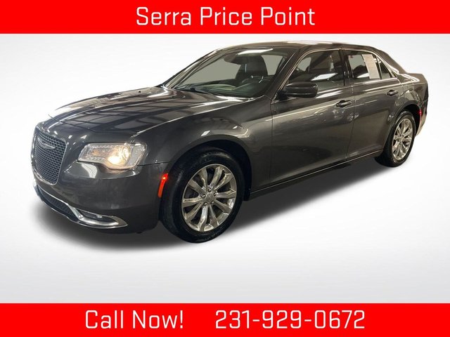2017 Chrysler 300 Limited