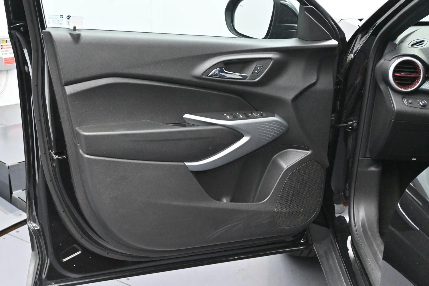 Used 2024 Mosaic Black Metallic Chevrolet 1RS image 10