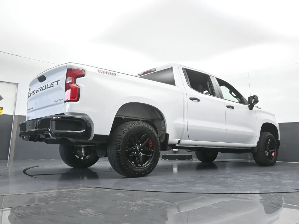 Used 2021 Summit White Chevrolet Custom Trail Boss image 63