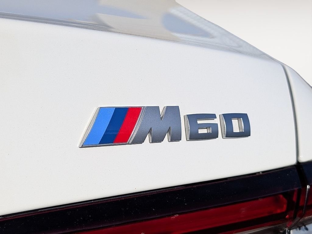 Used 2024 Alpine White BMW M60 image 13