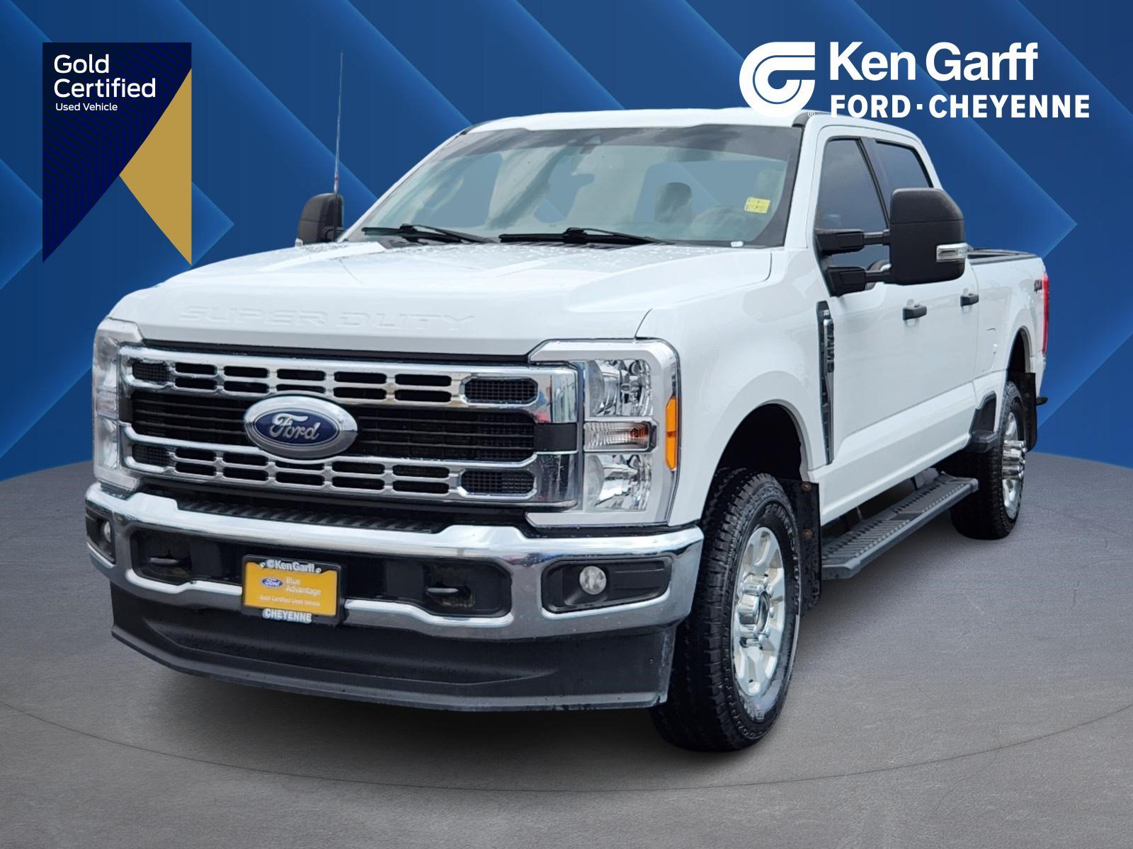 Used 2023 Oxford White Ford XLT image 1