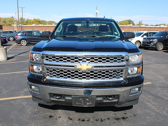 Used 2015 Black Chevrolet LT image 3