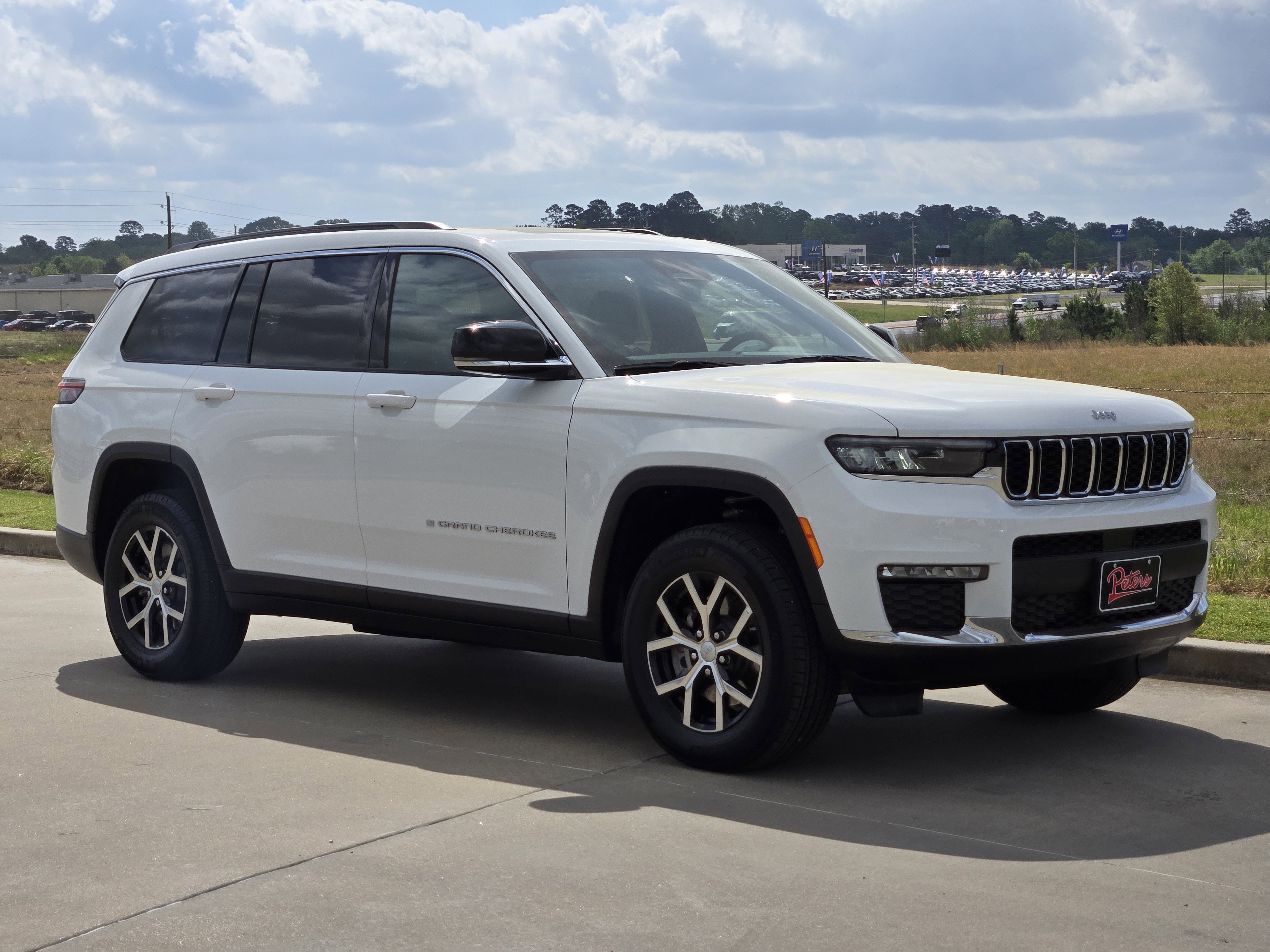 New 2025 Bright White Clearcoat Jeep Limited image 1