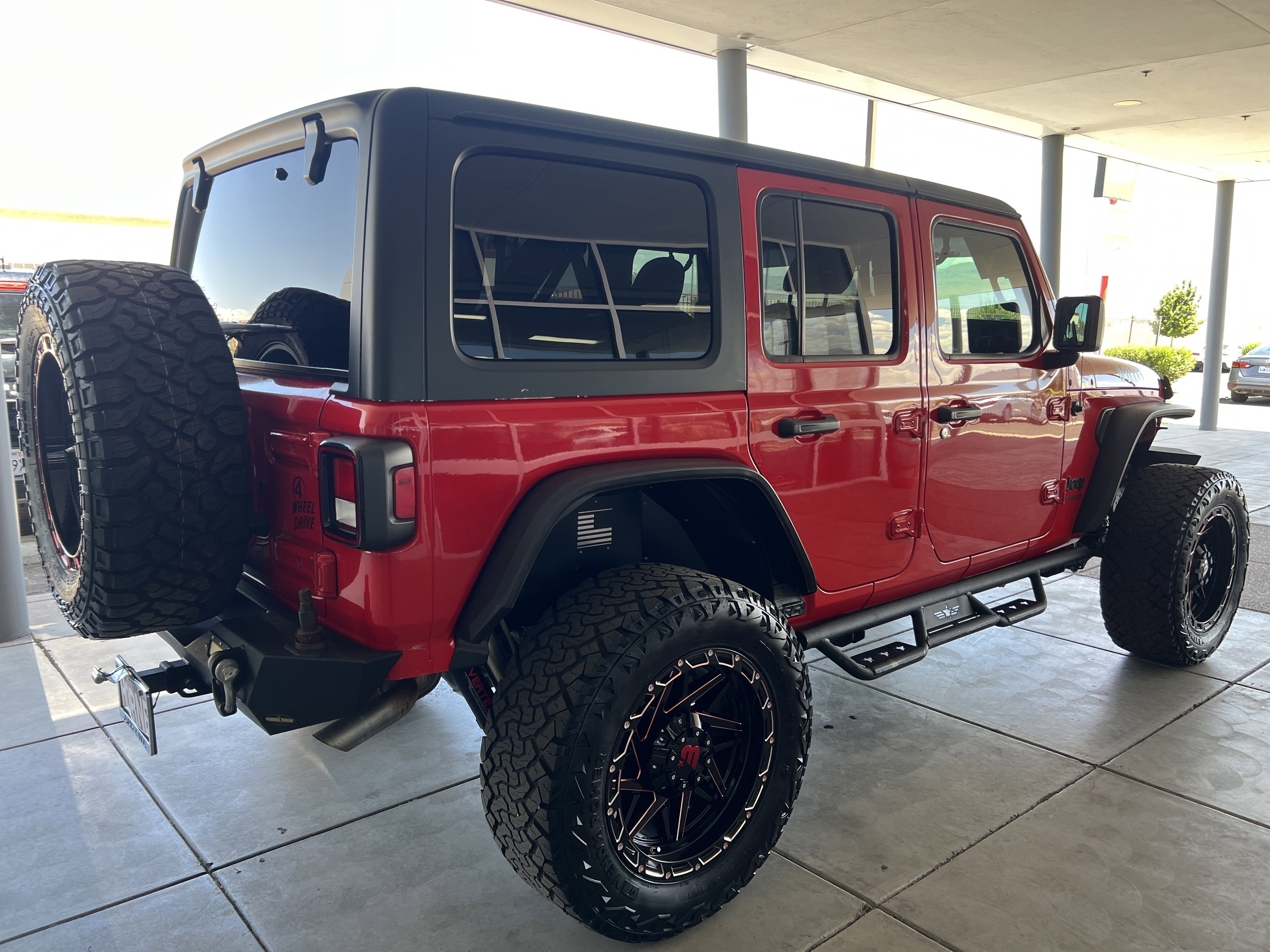 Used 2020 Red Jeep Willys image 4
