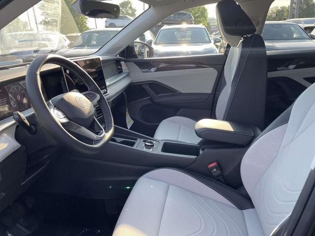 New 2026 Black Volkswagen 2.0T SE image 15