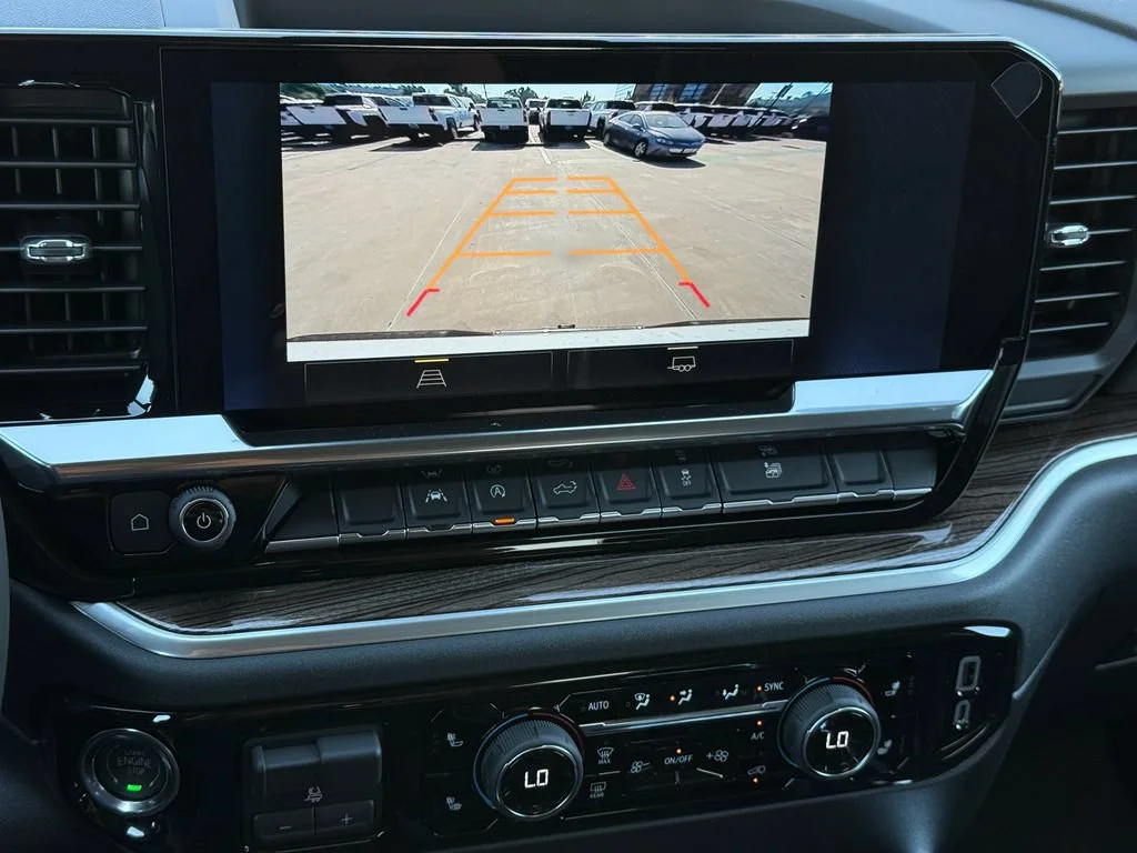 New 2026 Summit White Chevrolet LT image 19