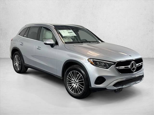New 2026 Cirrus Silver Metallic Mercedes-Benz GLC 300 image 33