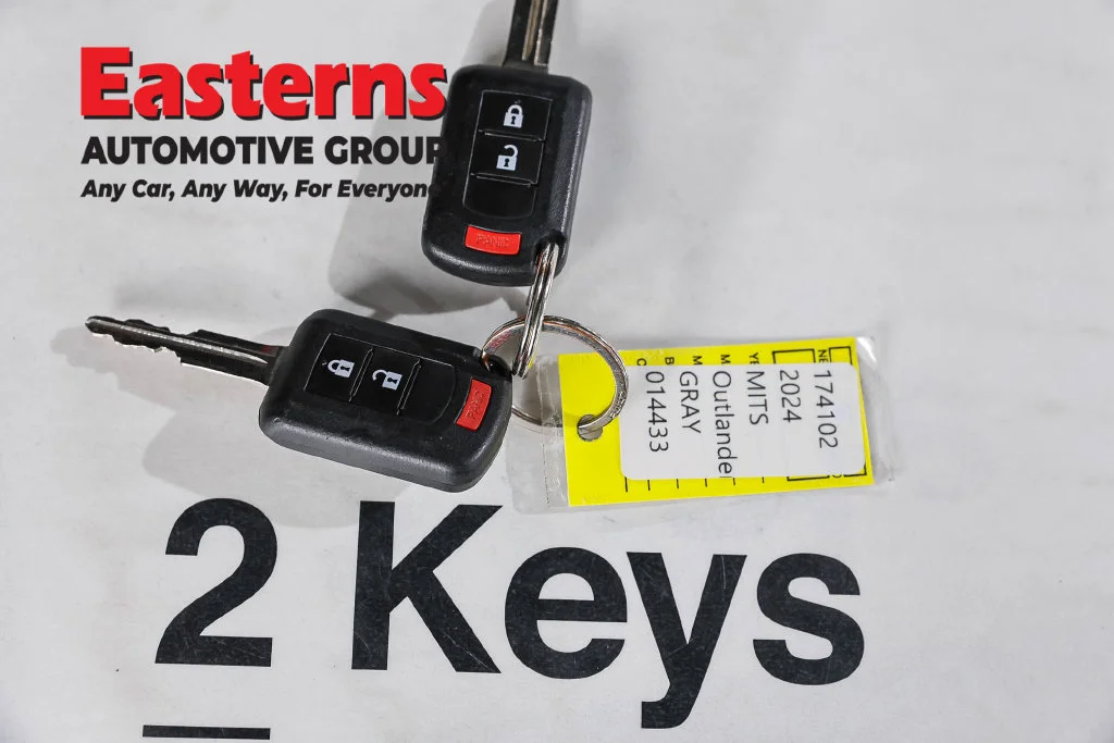 Used 2024 Gray Mitsubishi 2.0 ES image 24