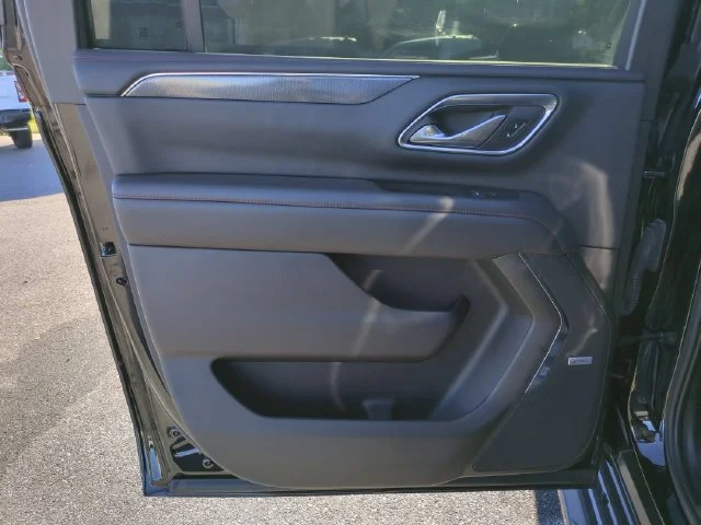 Used 2022 Black Chevrolet RST image 29
