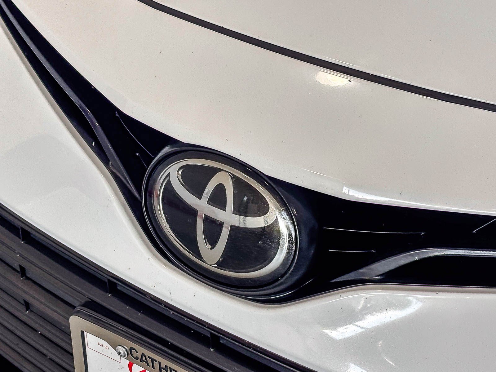 Certified Used 2024 Ice Cap Toyota LE image 9