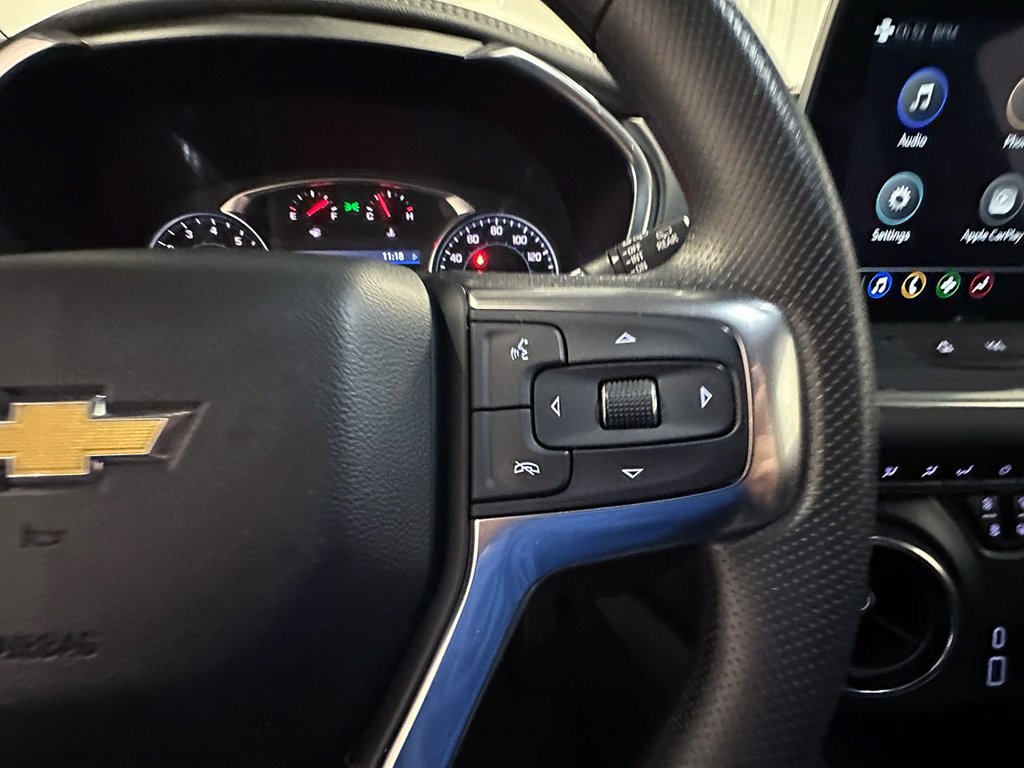 Used 2025 Gray Chevrolet LT image 36