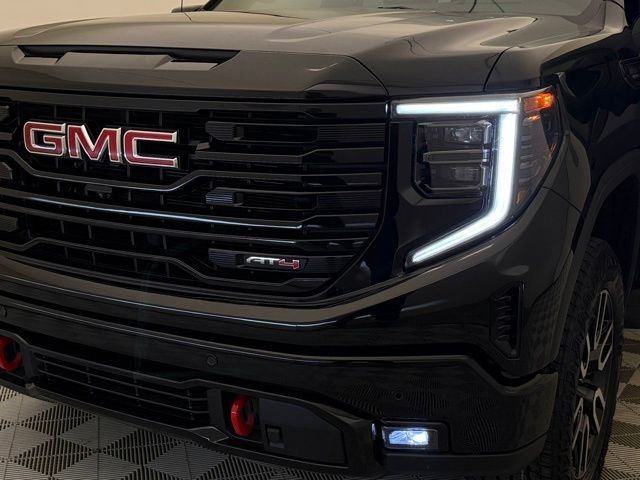 Used 2024 Onyx Black GMC AT4 image 9