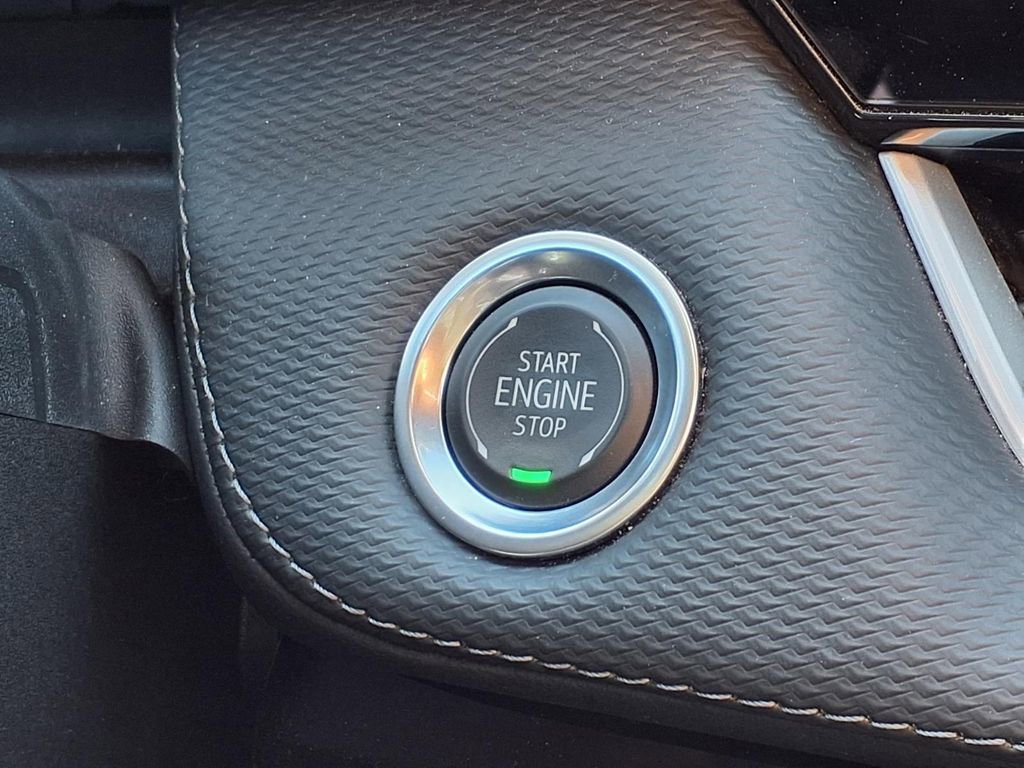 2025 Chevrolet Equinox LT - Photo 22