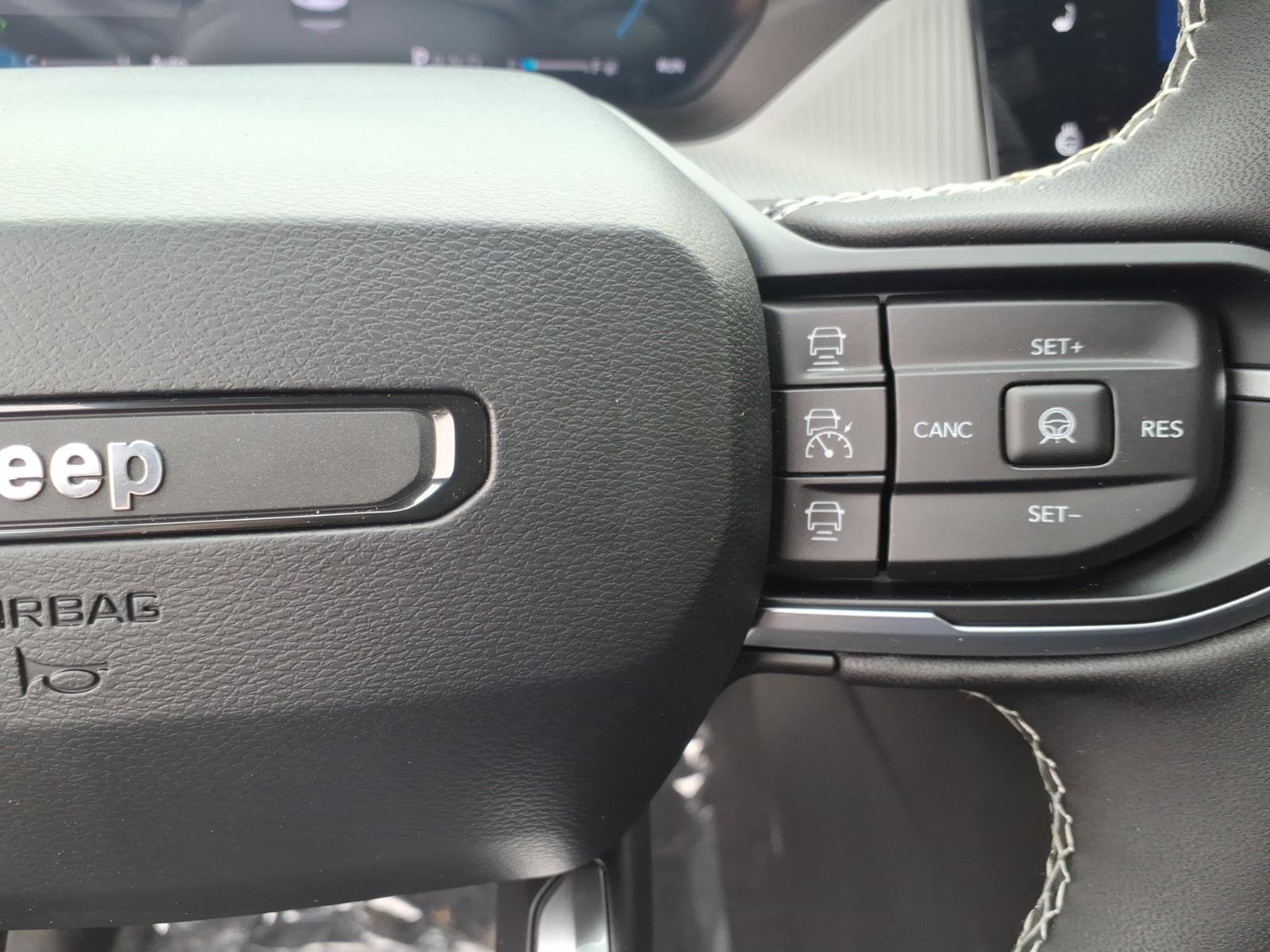 New 2026 Hydro Blue Pearlcoat Jeep Limited image 19