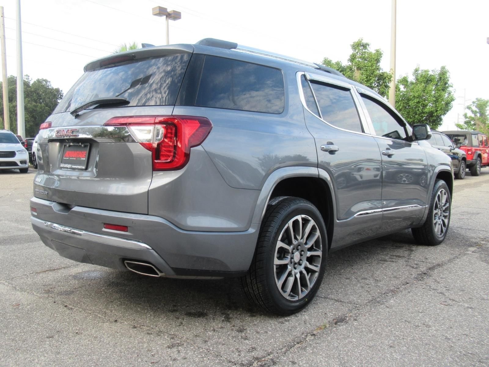 Used 2021 Gray GMC Denali image 7