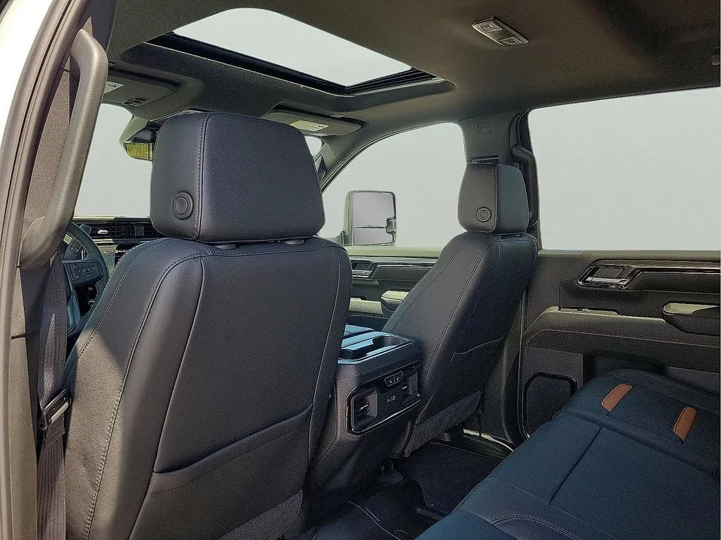 2026 GMC Sierra 2500HD AT4 - Photo 12