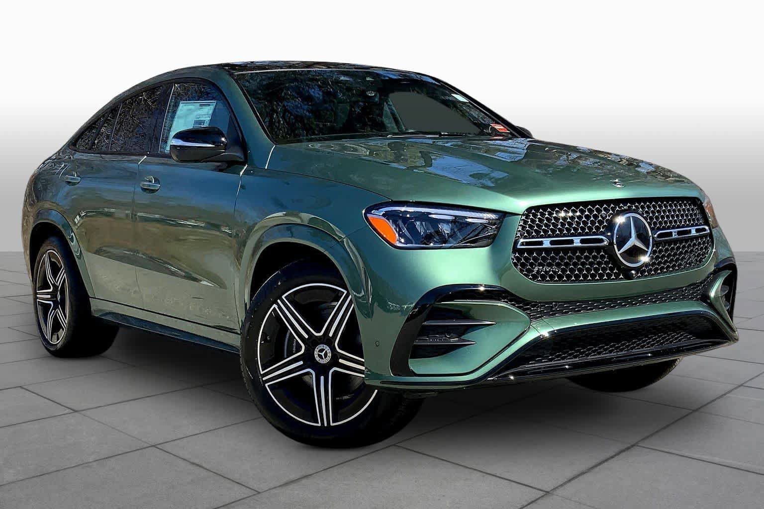 New 2026 MANUFAKTUR Ireland Mid Green Metallic Mercedes-Benz GLE 450 image 2