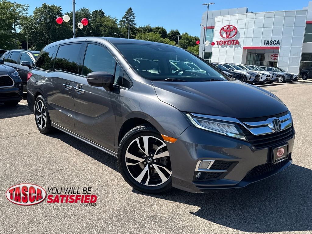 Used 2018 Gray Honda Elite image 1