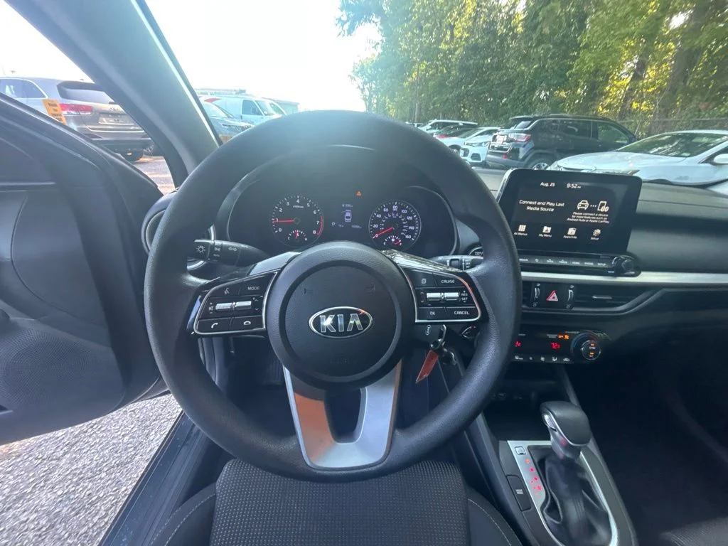 Used 2019 Gray Kia LXS image 13