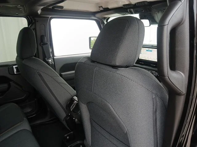 New 2026 Black Clear-Coat Exterior Paint Jeep Sport S image 17