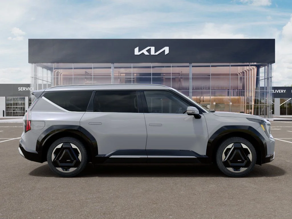 New 2026 Gray Kia Land image 7